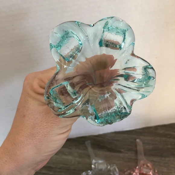 Hand Blown Glass  Flowers - Picture 8 of 10